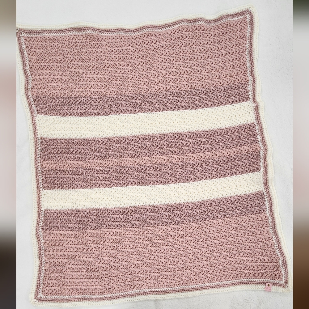 Handmade Crochet Blanket in Pink and Cream - Picture 7 of 7